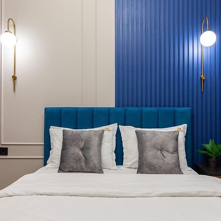 Appartamento Leogrand Vip On Svobody Avenue 43 Leopoli Esterno foto
